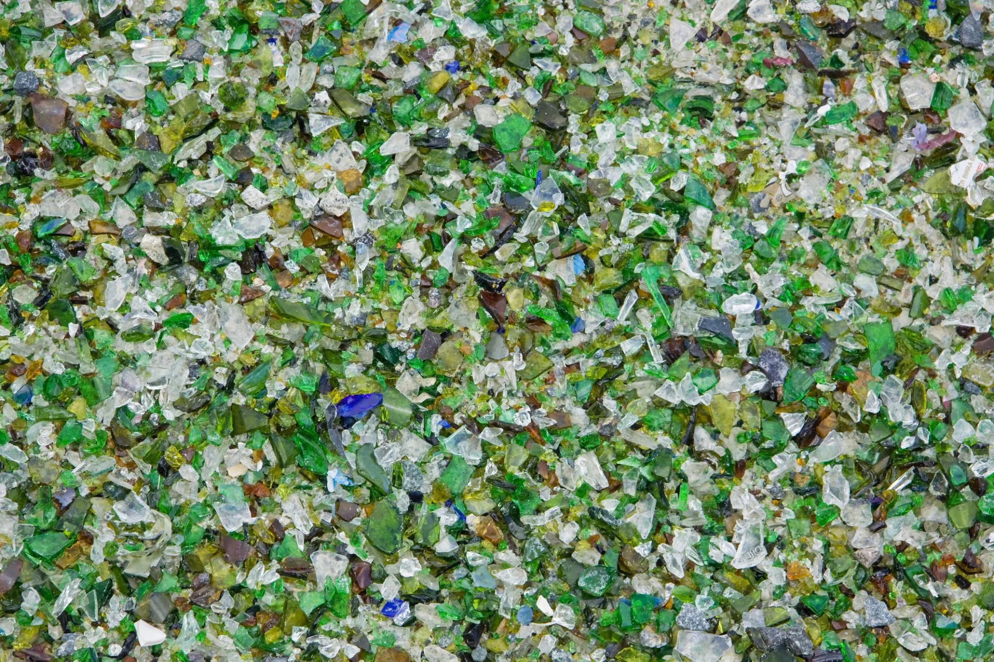 Recycled glass cullet feedstock